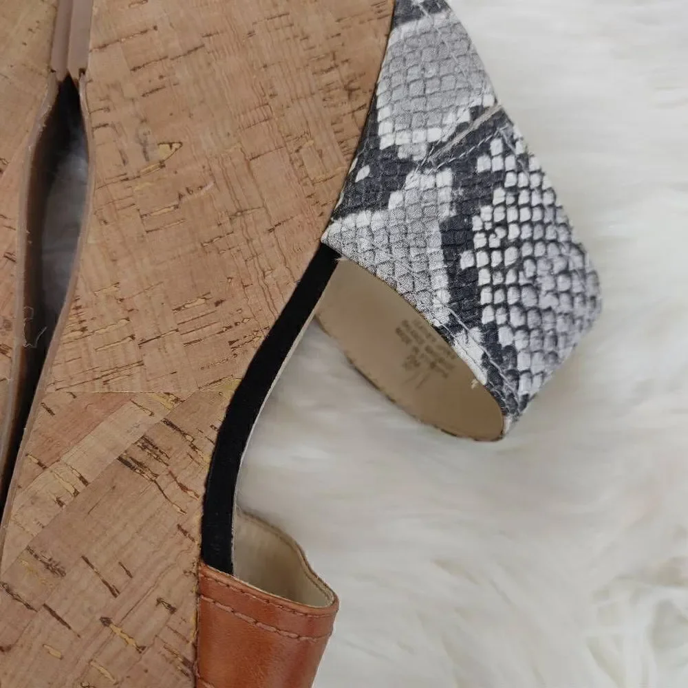 Marc Fisher Shelbee Cork Snakeskin Wedge Women's Size 7.5.